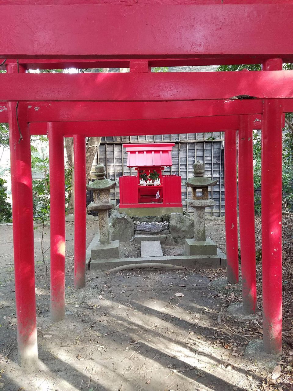 神社　２の２_c0072801_022496.png