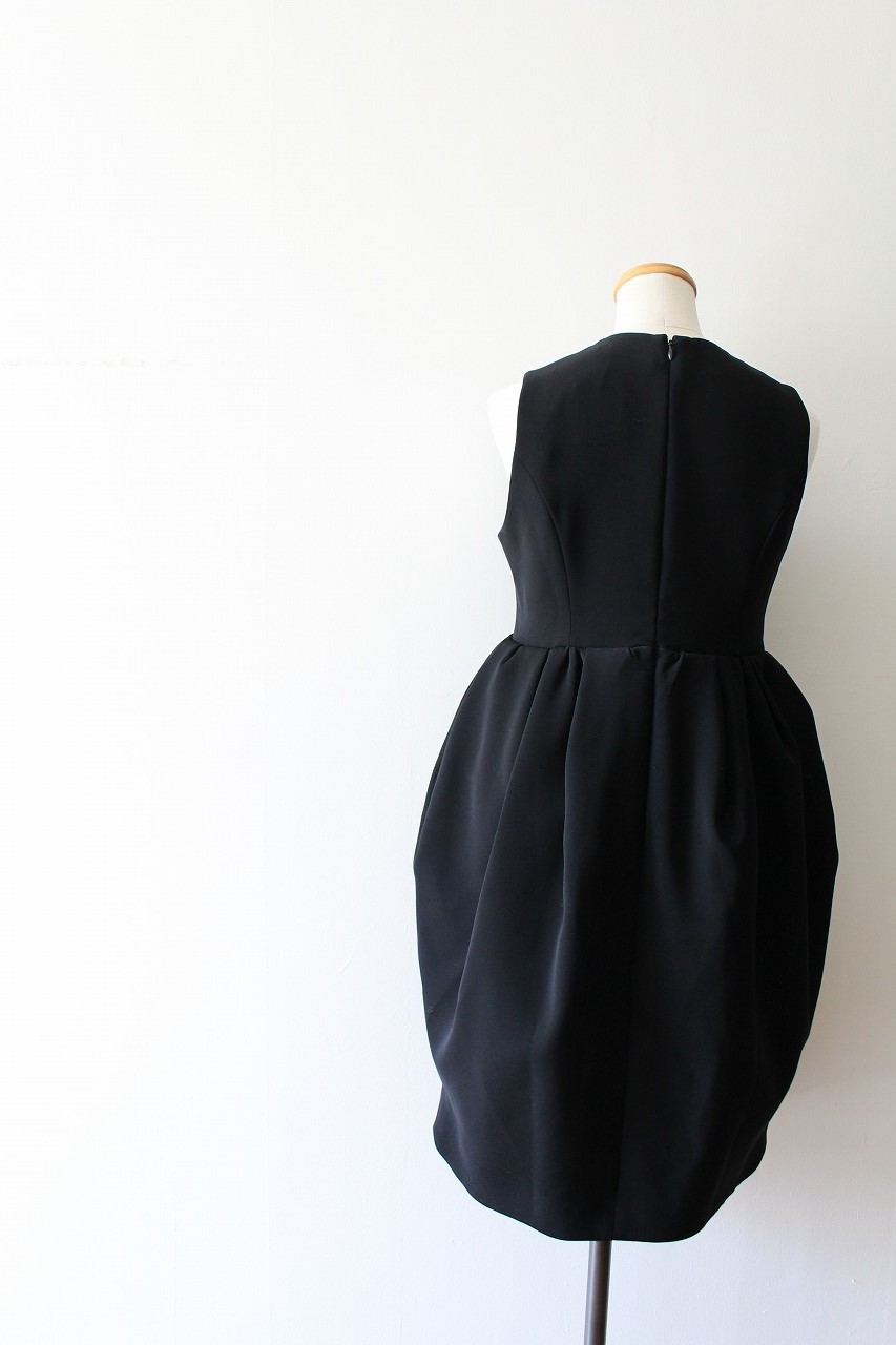 Yoko Chanヨーコチャンのサイドタックドレス Side Tuck Dressとギャザーバルーンドレスを買取入荷しました Retore Shop Blog Yoko Chanヨーコチャンのサイドタックドレス Side Tuck Dressとギャザーバルーンドレスを買取入荷しました Retore Shop Blog