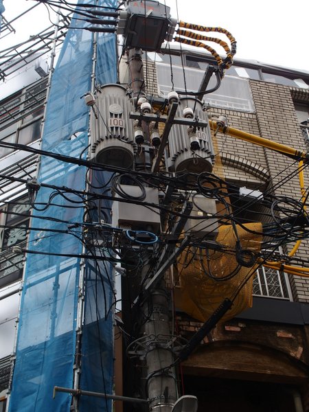 中電、設備の更新拡大_b0190540_15531412.jpg
