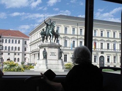 a0094449_02161587.jpg
