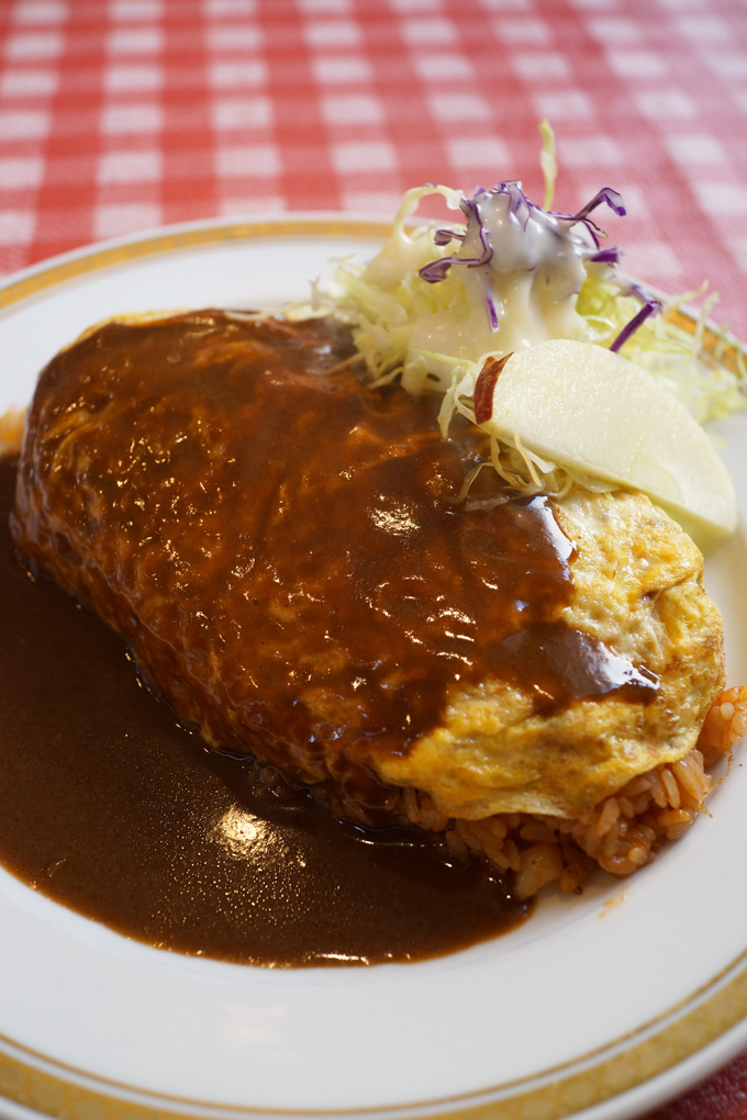 博多駅近く　路地裏の小さな洋食レストラン　キッチングローリ_b0049152_09424501.jpg