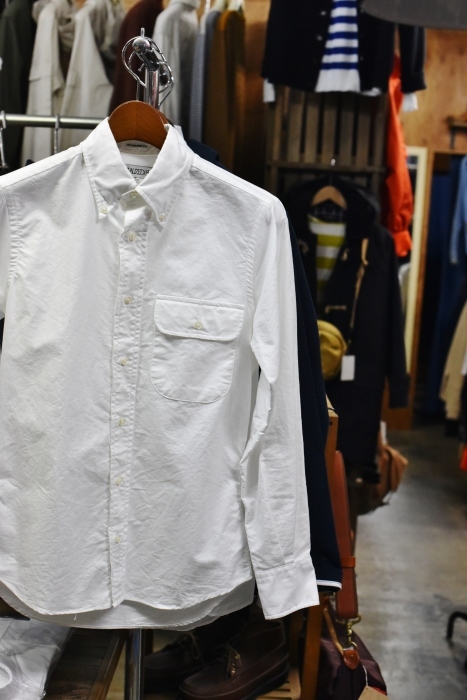 春です。白シャツです。。。INDIVIDUALIZED SHIRTS_d0152280_01081645.jpg