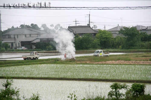 すわっ!火事だっ=333_d0355333_15005314.jpg