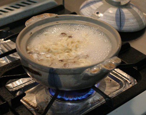 にゃごや名物★味噌煮込みうどんリベンジ!_d0355333_16515343.jpg