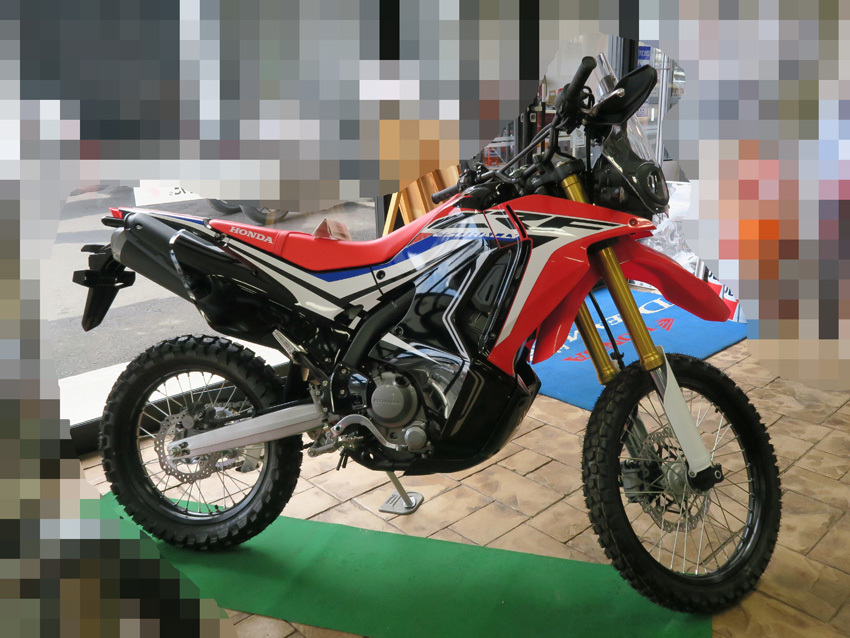 Honda Crf250 Rally 17 風とバイクと俺と