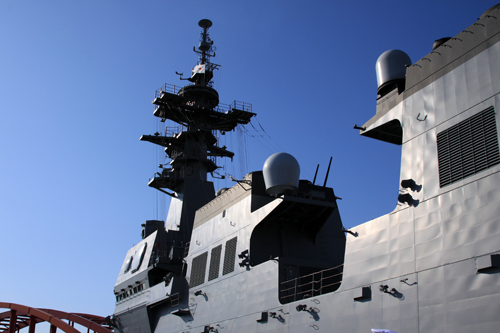 護衛艦いせ&さざなみに会ってきました!_d0355333_14560323.jpg