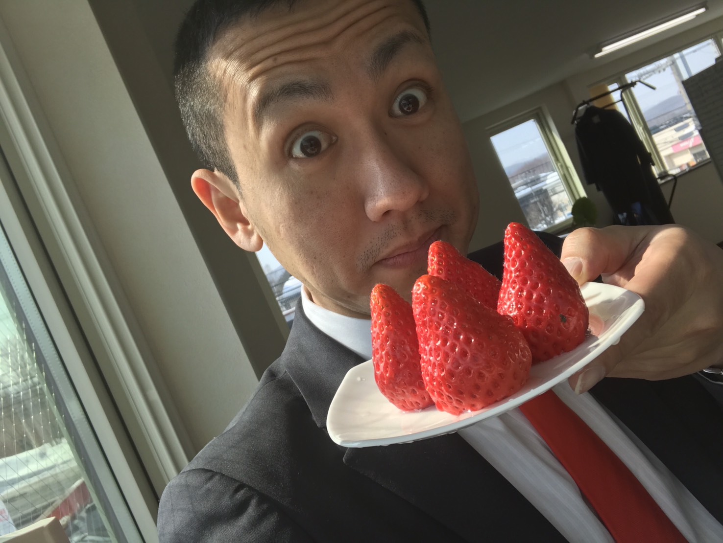 3月15日 水曜日のひとログ!ヽ( ‘ω’ )ノ 春レジャーに向けてTOMMYレンタカーご好評予約承り中♪_b0127002_1732875.jpg