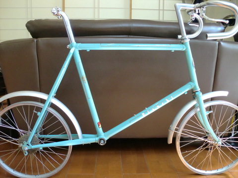 Bianchi miniVelo 7　カスタム①フレームの部分サビ処理_f0202106_20143823.jpg