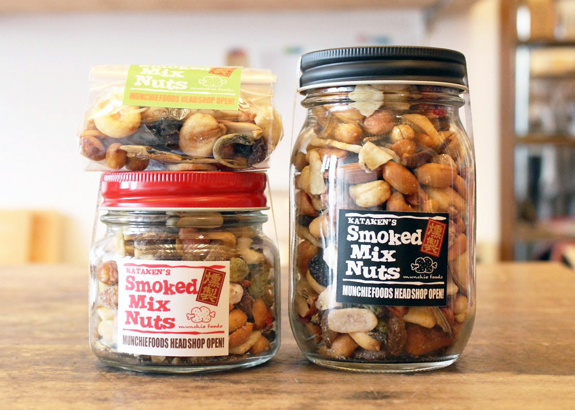 SMOKED MIX NUTS スモークドミックスナッツ 通販 / マンチーフーズ_c0222907_20212113.jpg