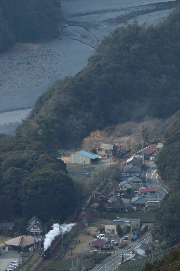 大井川の午後の煙　- 2017年・大井川 -_b0190710_2330396.jpg