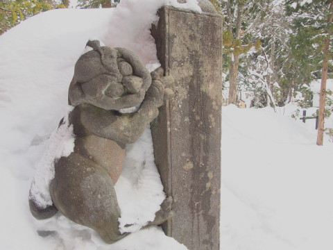 玉垣狛犬:岩木山神社(弘前市)_b0147224_233471.jpg