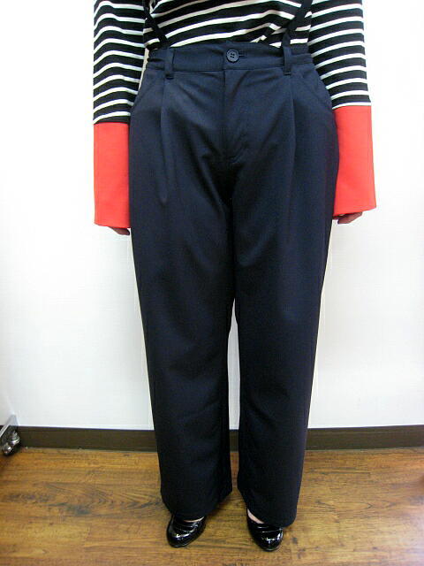 ｂａｌｃｏｎｎｅ　（ バルコンヌ ）　Ｔ／Ｒ素材サスペンダー付ワイドパンツ　ＮＡＶＹ　_a0089359_15491501.jpg