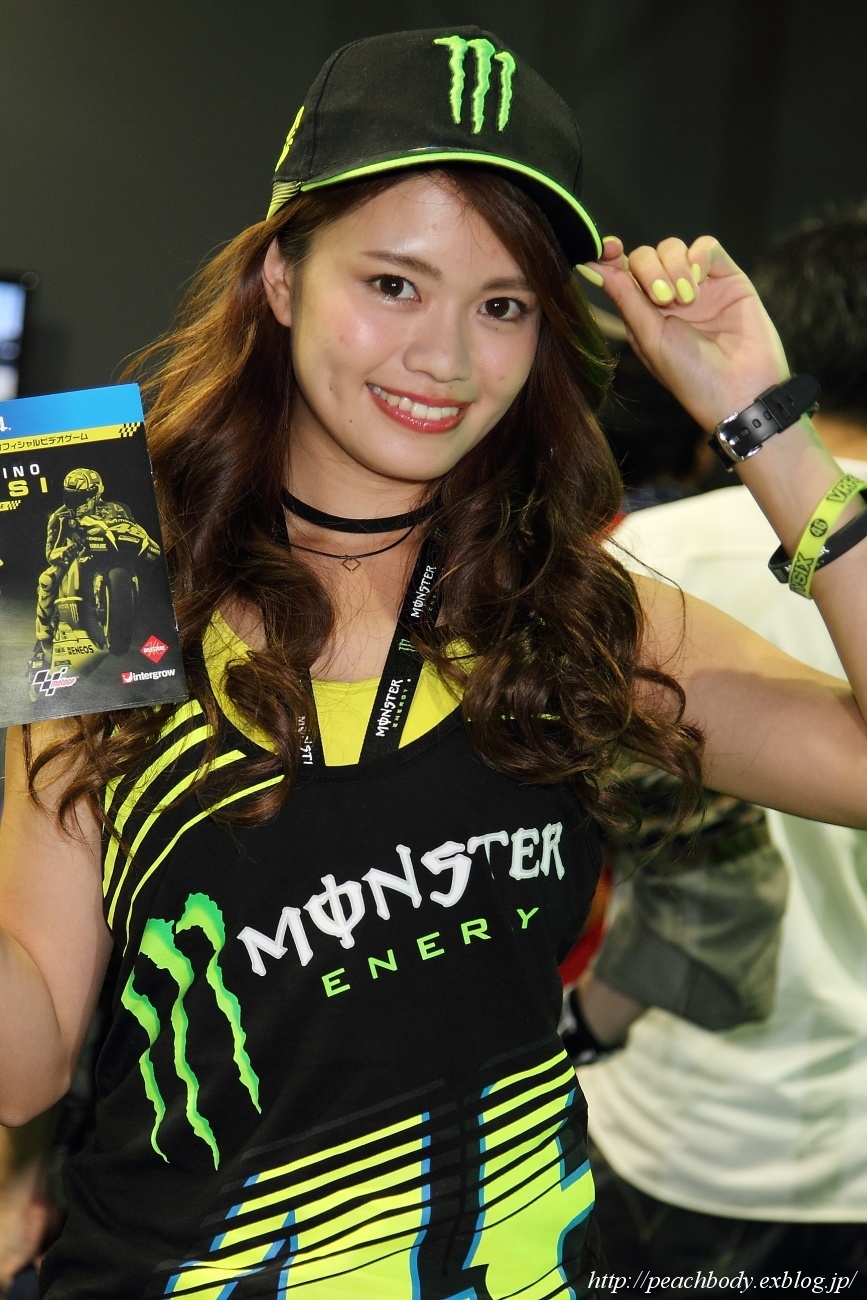 菅野美穂 さん（MONSTER ENERGY ブース）_c0215885_23580274.jpg