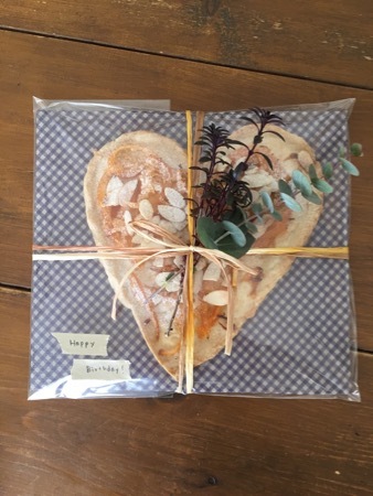 手作りお菓子のラッピング → プレゼント♡_a0284626_21553468.jpg