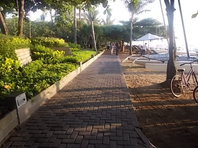 e0245601_10491983.jpg