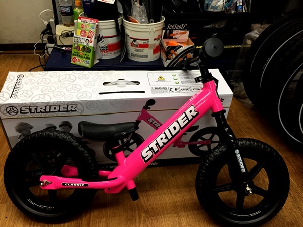 STRIDER:本日のストライダーキッズ / Classic Model・ピンク STRIDER:本日のストライダーキッズ / Classic Model・ピンク