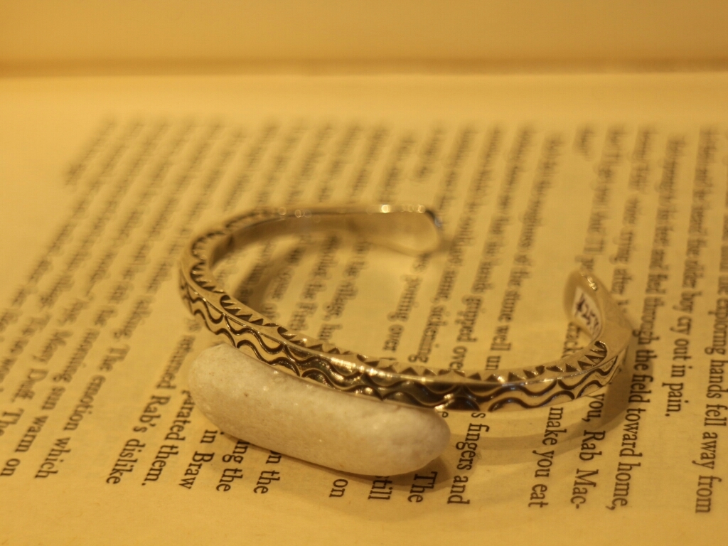 バングルも入荷❁❀✿✾_a0108963_17014564.jpg