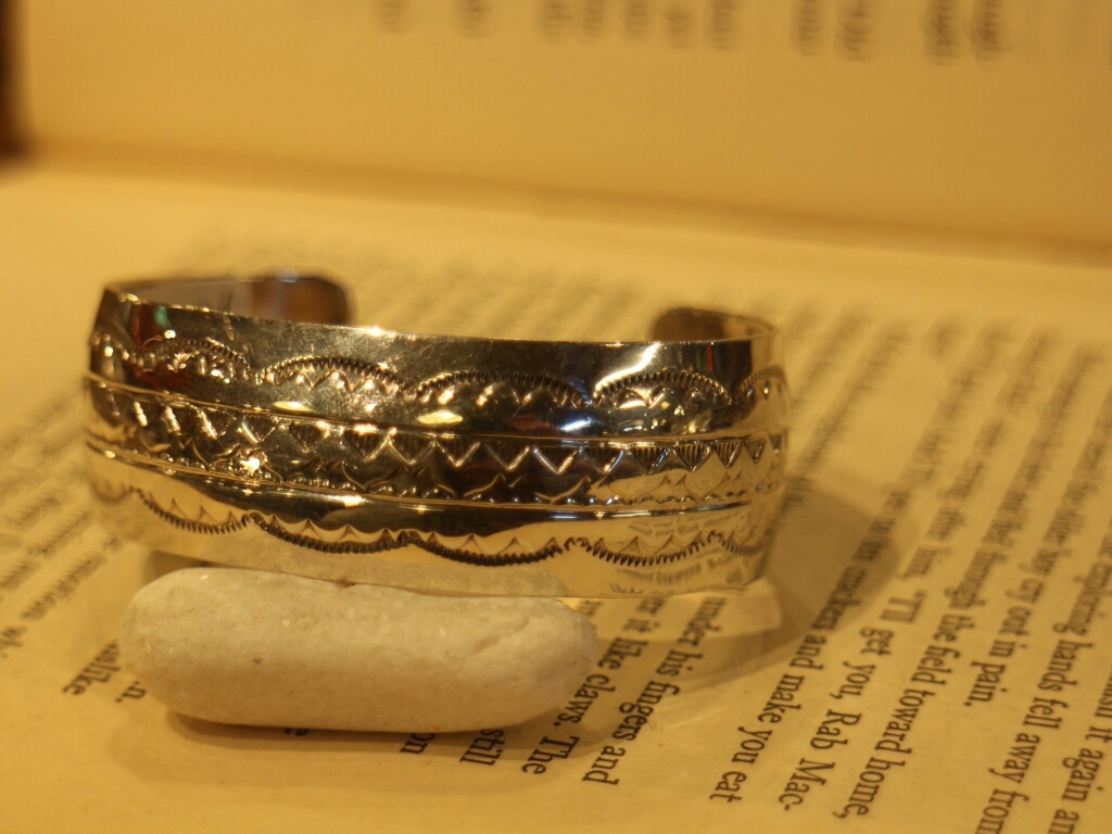 バングルも入荷❁❀✿✾_a0108963_17014700.jpg