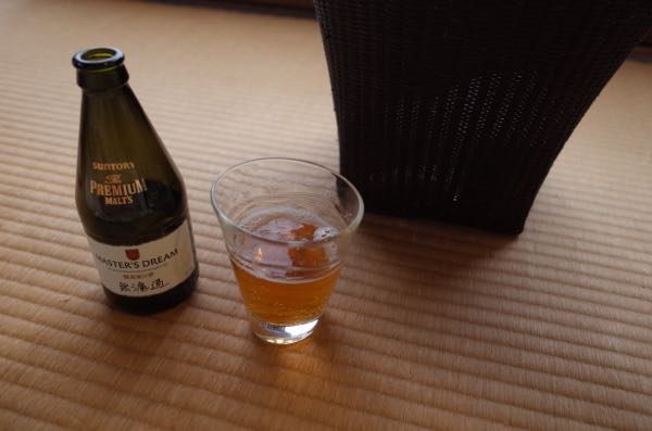 休日の朝からビール もるとゆらじお 休日の朝からビール もるとゆらじお