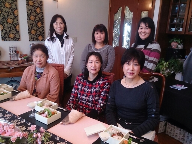 お花見弁作り続いています。_f0323446_00144659.jpg