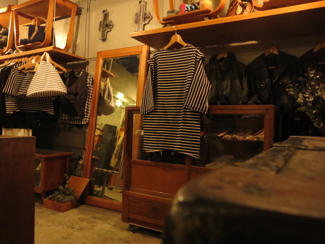 \"SOURCE-TAP × TheThreeRobbers EZ Cut T Dress(Marinier Long)BLACK/NATURAL\"ってこんなこと。_c0140560_20351102.jpg