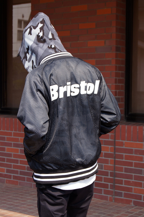 F.C.Real Bristol - REVERSIBLE MESH STADIUM JACKET._c0079892_2072555.jpg