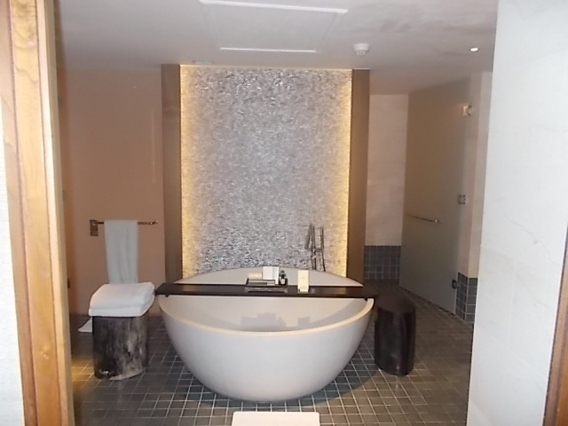 e0245601_08435227.jpg
