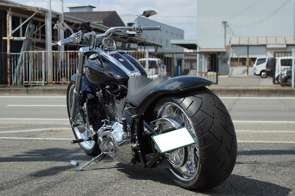 FXCW ロッカー カスタム完成!_e0127304_03575550.jpg