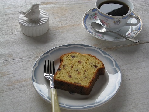 ストウブで♪ フルーツケーキ_d0319943_08083171.jpg
