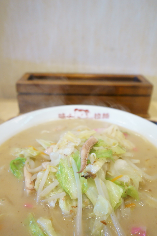味千拉麺 高知桟橋通店 → やきとり まなべや_a0077663_08121255.jpg