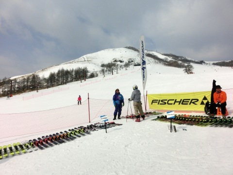 スキー、2016-17シーズン ⑨ ～ 3/19 車山高原で2017-18モデルの試乗_e0045768_22094517.jpg