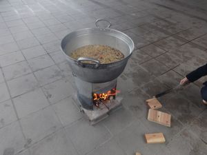 炊き出し訓練_a0154110_14463852.jpg