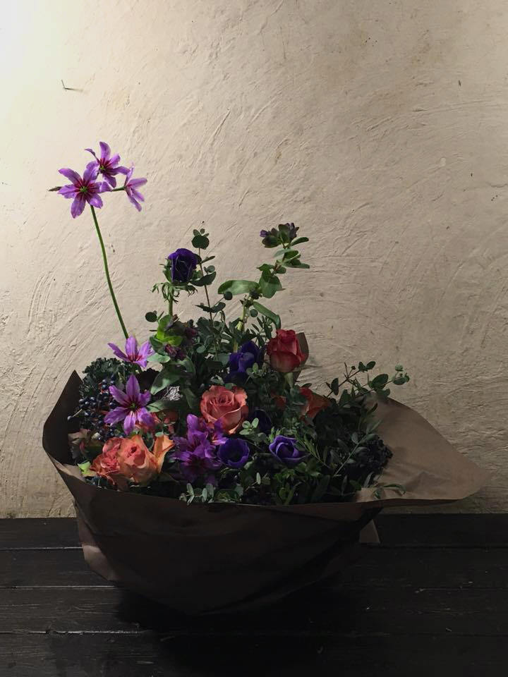 離任式のお花承ります。_c0102228_21033526.jpg