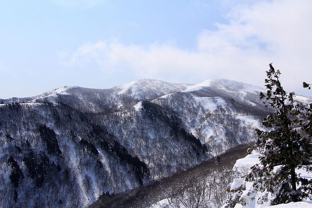 花染山。ブナ回廊を楽しむ。_e0137200_21331062.jpg