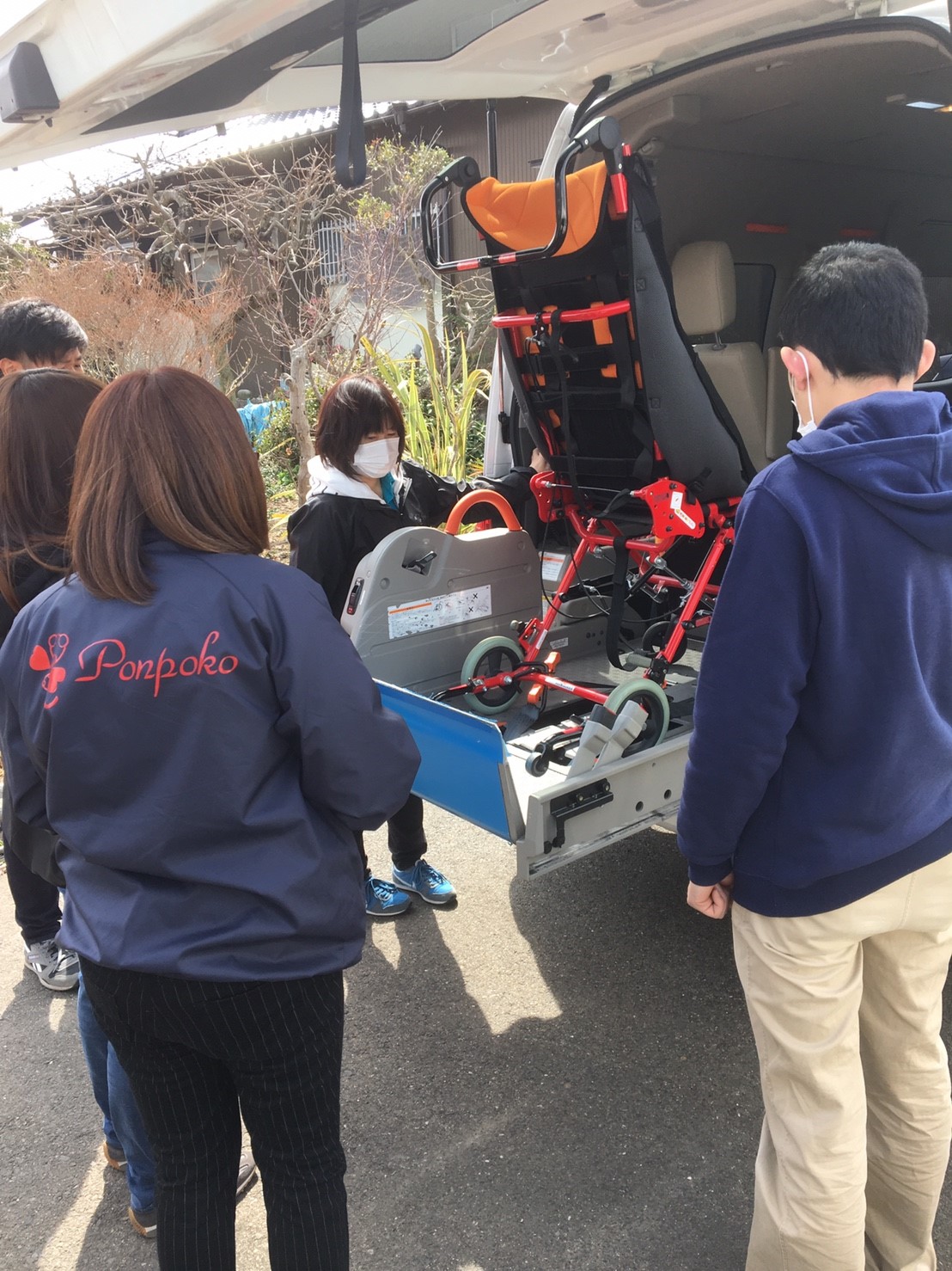 職員施設内研修。。。。です_f0065444_11225022.jpg