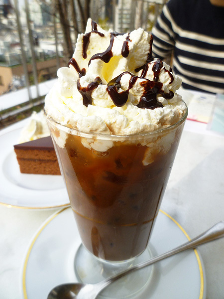 カフェ ラントマン 青山店_c0152767_22083308.jpg