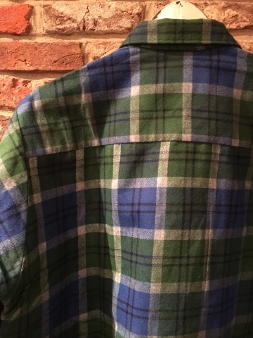 1960s \" E＆W \" 100% cotton LIGHT FLANNEL CHECK SHIRTS -DEAD STOCK- ._d0172088_22284624.jpg