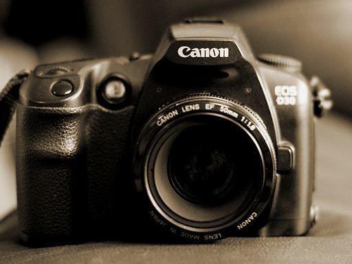 デジタル一眼レフ・クラッシックス(5)「CANON EOS 30D デジタル一眼レフ・クラッシックス(5)「CANON EOS 30D