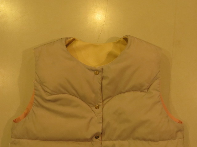 \"RockyMountainFeatherbed × TheThreeRobbers PROCESS DOWN VEST WOMAN - ORDER\"ってこんなこと。_c0140560_14100682.jpg