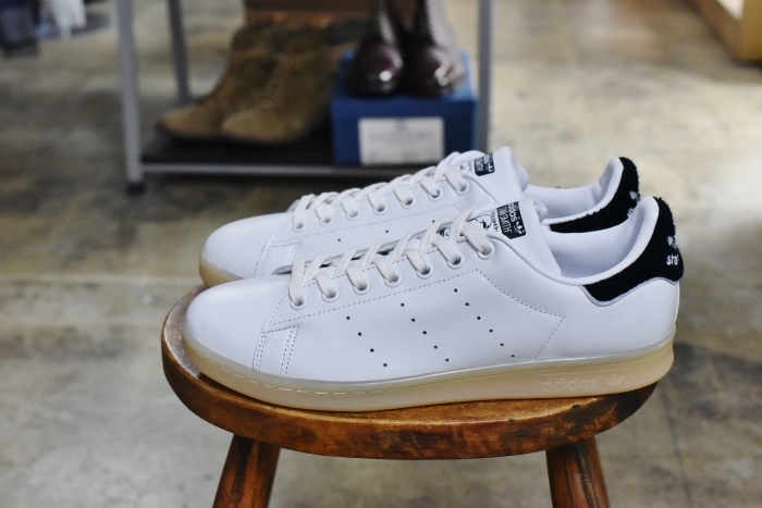 アメリカ版・Stan Smith (レディース限定)。。。勿論・日本のメンズサイズ対応です(^^♪_d0152280_10262348.jpg