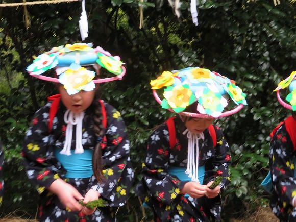 ２０１７日子神社の御田植祭・千寿の楽しい歴史_a0137997_20243324.jpg