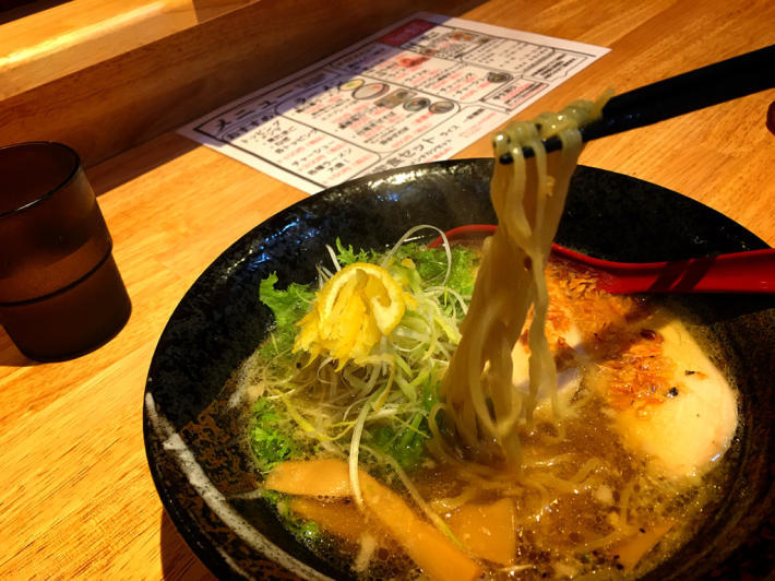 麺屋 絆@2_e0292546_03012499.jpg