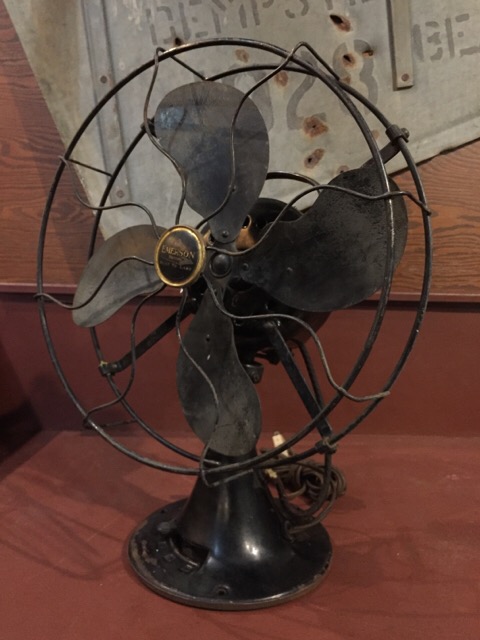 3月25日(土)大阪店Vintageミリタリー&インダストリアル雑貨入荷!#4　IndustrialDesk&Fan&Lamp!!_c0078587_12543034.jpg