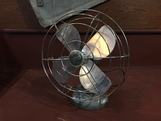 3月25日(土)大阪店Vintageミリタリー&インダストリアル雑貨入荷!#4　IndustrialDesk&Fan&Lamp!!_c0078587_12562977.jpg