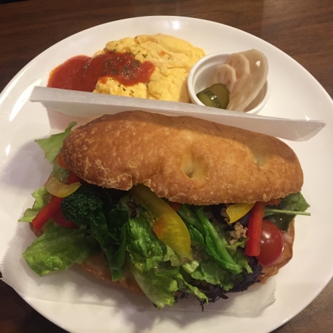 喫茶 1er ぷるみえ (高菜と鶏そぼろご飯中華あんかけソース)_e0115904_14423970.jpg