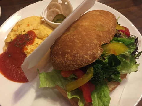 喫茶 1er ぷるみえ (高菜と鶏そぼろご飯中華あんかけソース)_e0115904_14491002.jpg