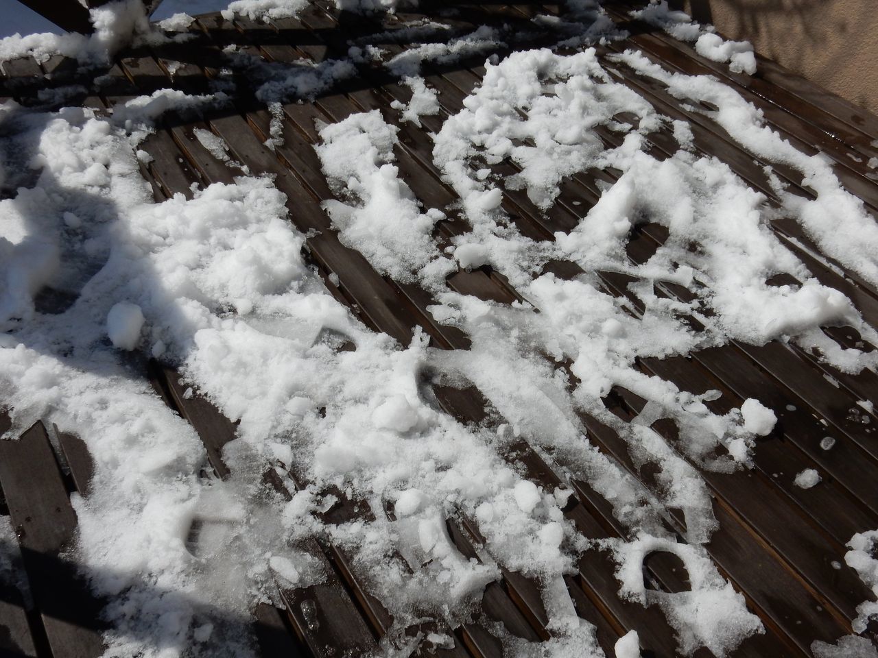 今日は雪が解ける日_c0025115_20560689.jpg