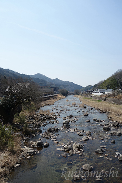 d0353472_14010374.jpg