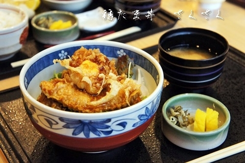 さくさく センター北 天ぷら 小料理屋 花 器と料理 さくさく センター北 天ぷら 小料理屋 花 器と料理