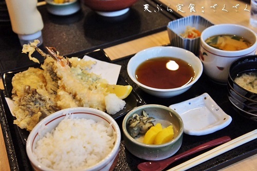 さくさく センター北 天ぷら 小料理屋 花 器と料理 さくさく センター北 天ぷら 小料理屋 花 器と料理